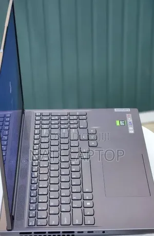 New Laptop Lenovo Legion 5 16GB AMD Ryzen 7 SSD 1T