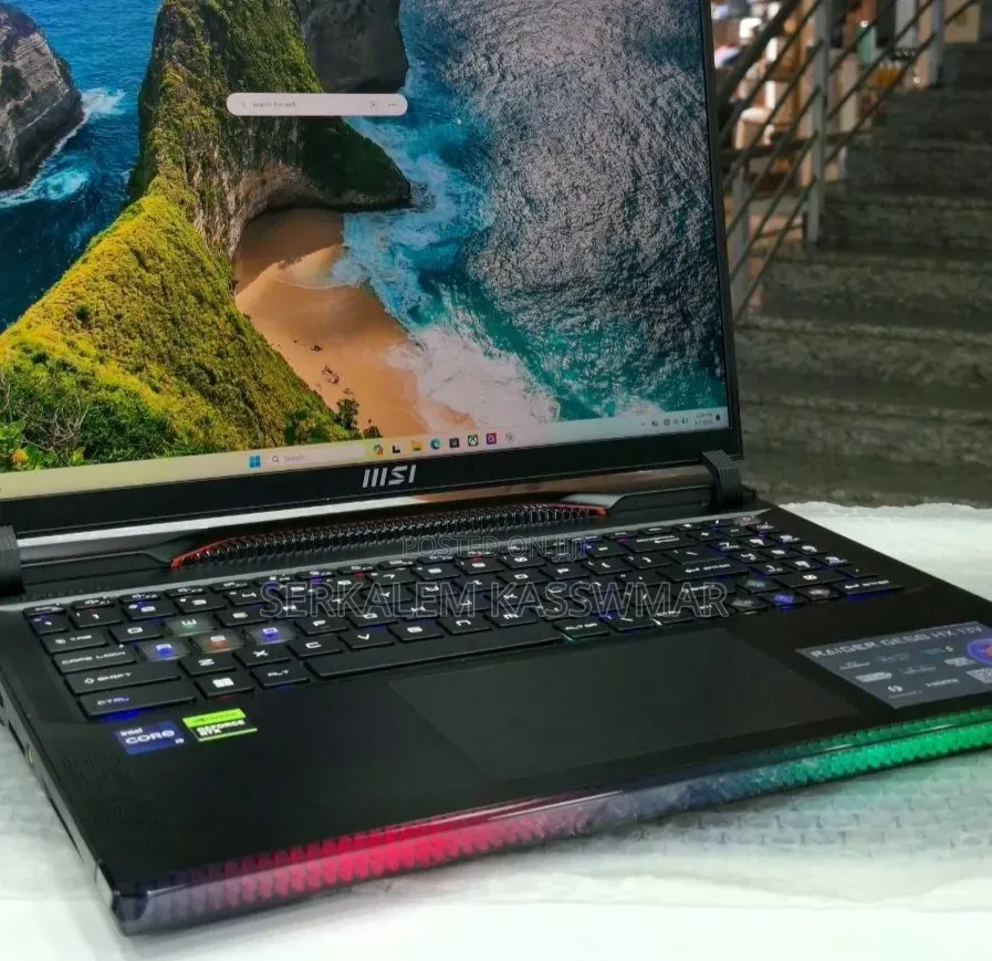 New Laptop MSI 32GB Intel Core i9 SSD 1T