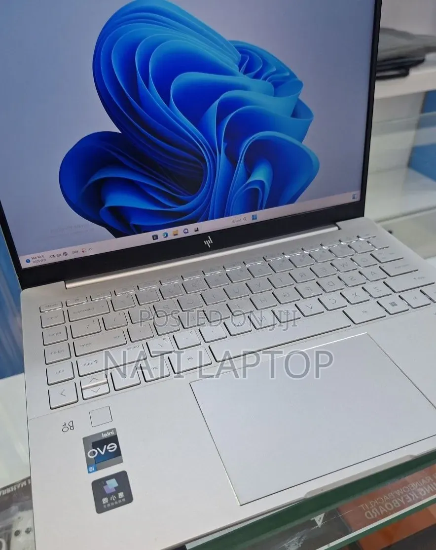 New Laptop HP Pavilion 14 16GB Intel Core i5 SSD 1T