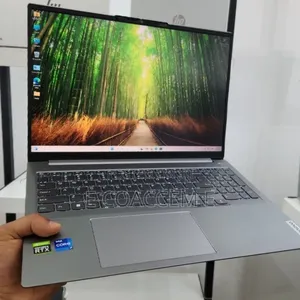 New Laptop Lenovo 32GB Intel Core i7 SSD 512GB