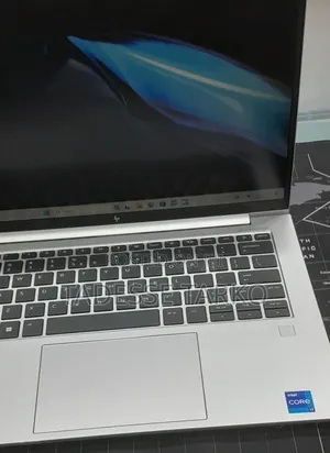 New Laptop HP EliteBook 840 G10 16GB Intel Core i5 SSD 512GB