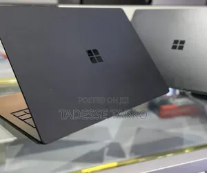 New Laptop Microsoft Surface 16GB Intel Core i7 SSD 512GB