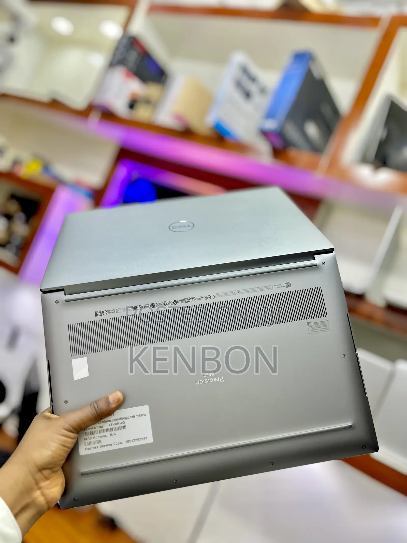 New Laptop Dell Precision 5570 16GB Intel Core i9 SSD 512GB
