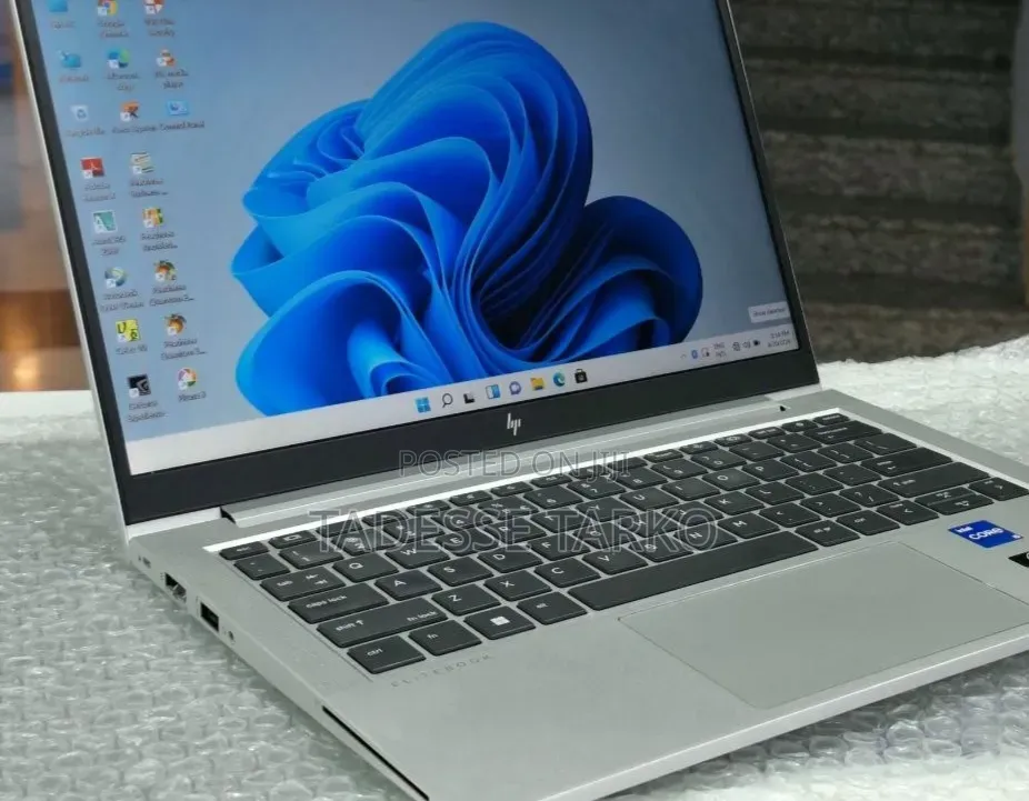 New Laptop HP 16GB Intel Core i5 SSD 512GB