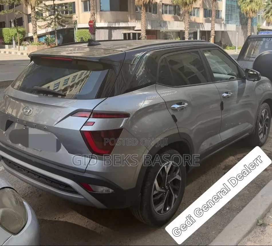 Hyundai Creta 2022 Silver