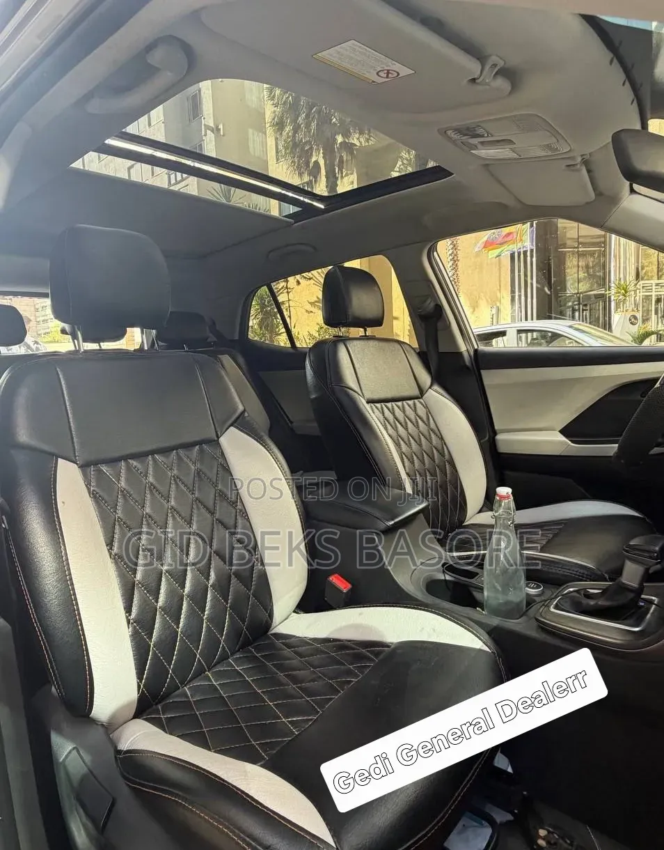 Hyundai Creta 2022 Silver