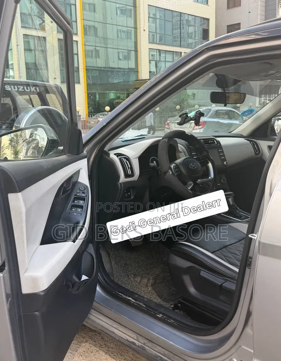 Hyundai Creta 2022 Silver