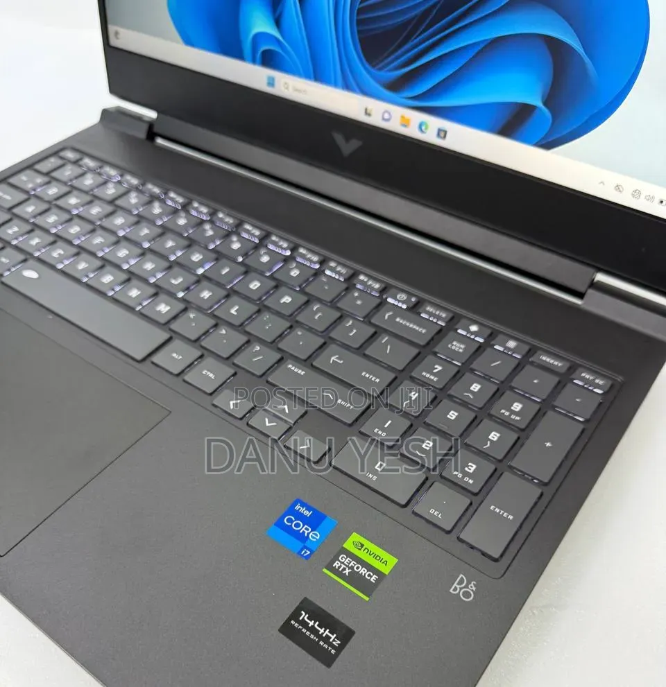 New Laptop HP Victus 16 16GB Intel Core i7 SSD 1T