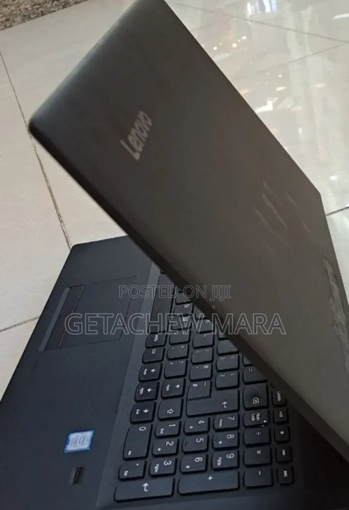 New Laptop Lenovo Ideapad 3 8GB Intel Core i7 SSD 1T
