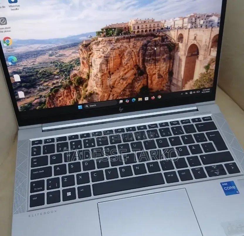 New Laptop HP EliteBook 830 G8 16GB Intel Core i5 SSD 512GB