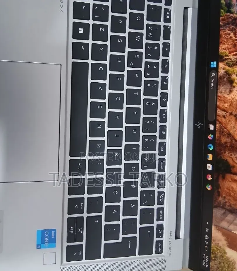 New Laptop HP EliteBook 830 G8 16GB Intel Core i5 SSD 512GB