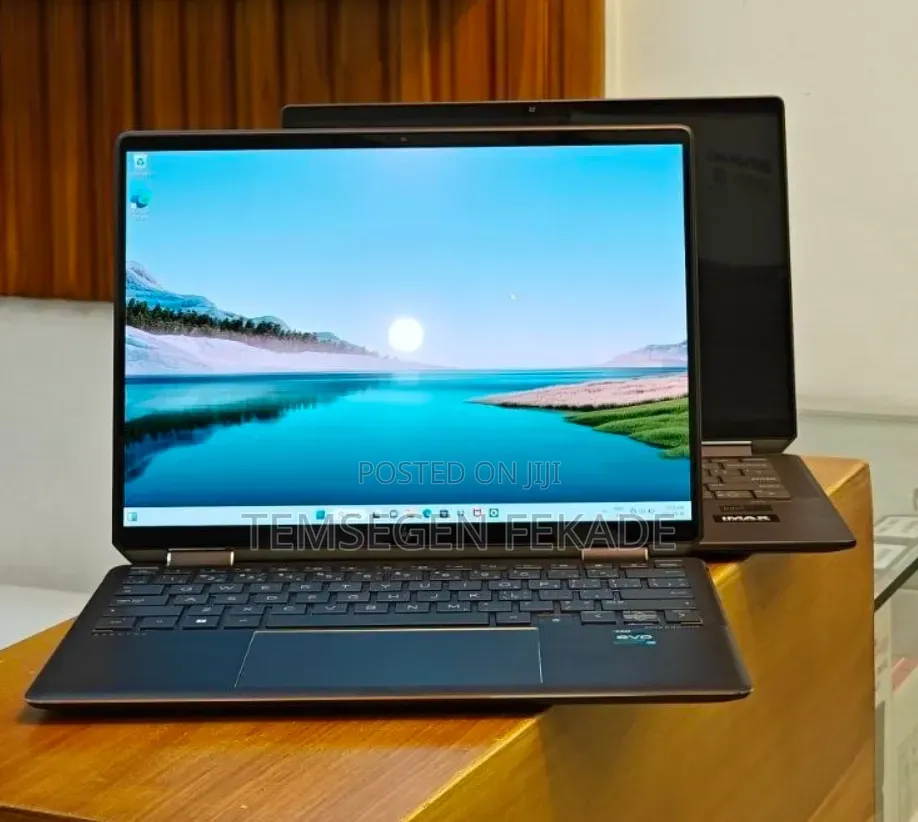 New Laptop HP Spectre X360 16GB Intel Core i7 SSD 1T