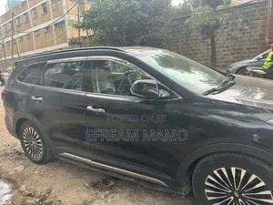 Hyundai Santa Fe 2017