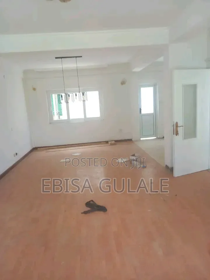 Furnished 7bdrm Farm House in Yeka for sale