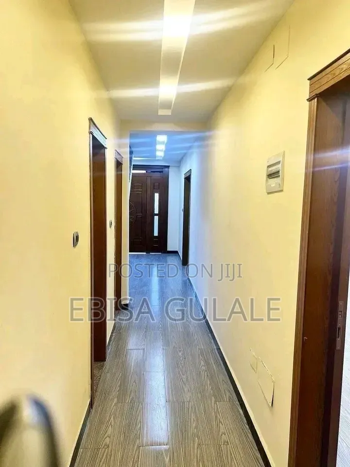 Furnished 6bdrm Farm House in Yeka for sale