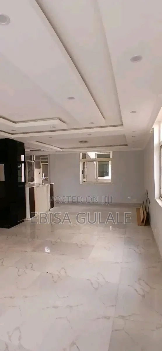 Furnished 7bdrm Farm House in Ccd Real State, Yeka for sale