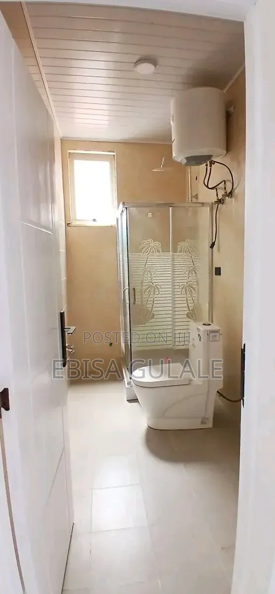 Furnished 7bdrm Farm House in Ccd Real State, Yeka for sale