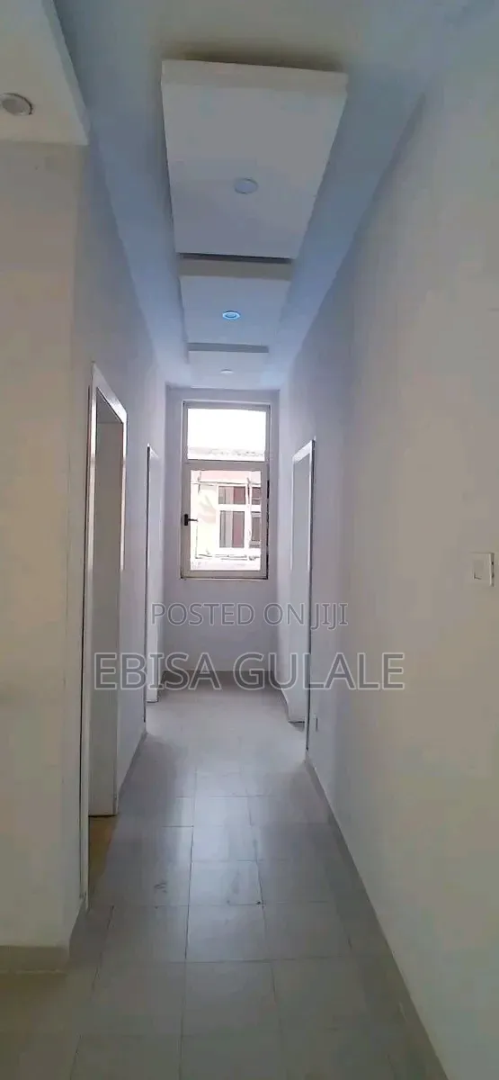Furnished 8bdrm Farm House in Yeka for sale