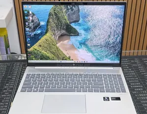 New Laptop HP Pavilion 15 16GB Intel Core Ultra 7 SSD 1T