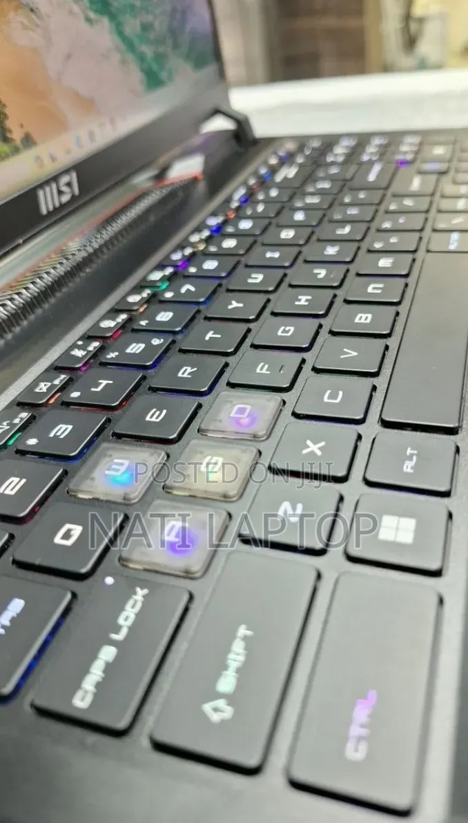 New Laptop MSI 32GB Intel Core i9 SSD 1T