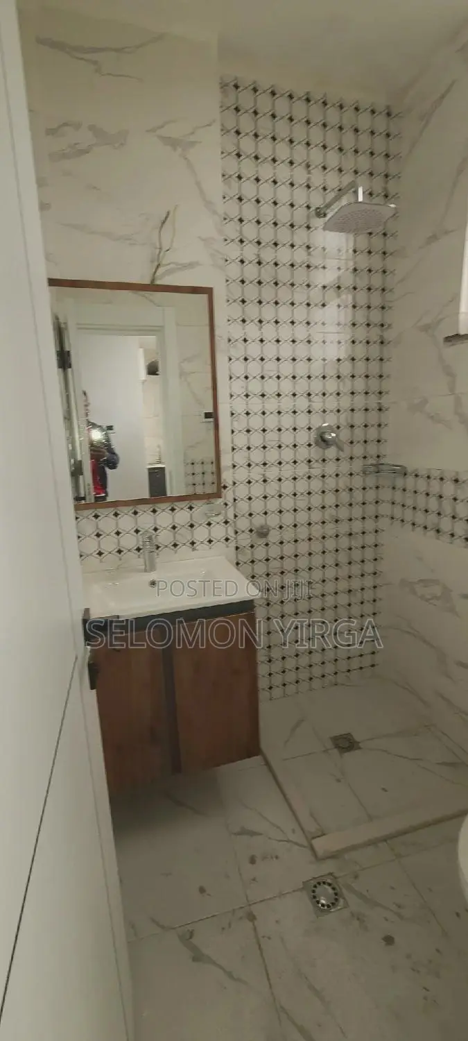 1bdrm Apartment in አድስ አበባ, Bole for rent