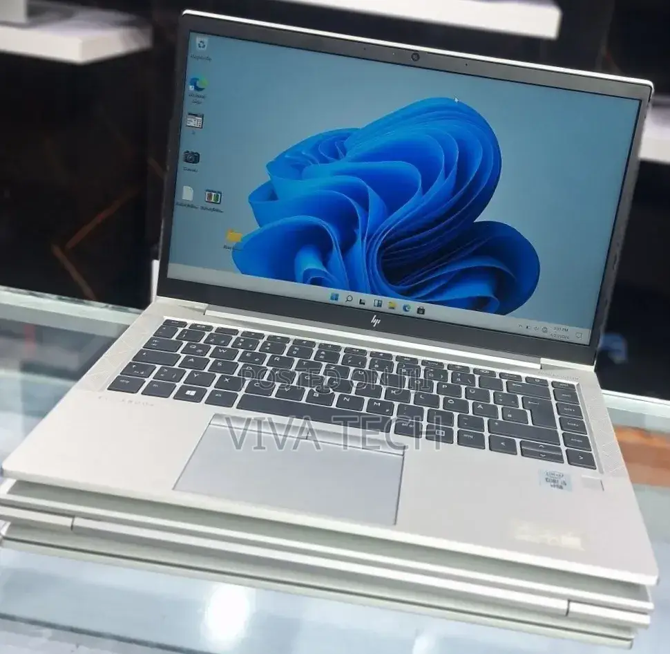 New Laptop HP EliteBook 840 G7 8GB Intel Core i5 SSD 512GB