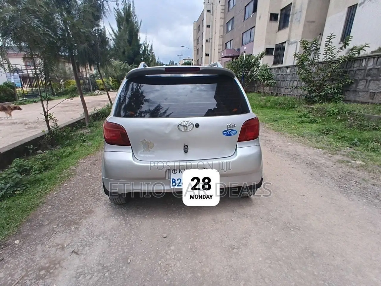 Toyota Vitz 2001 Silver