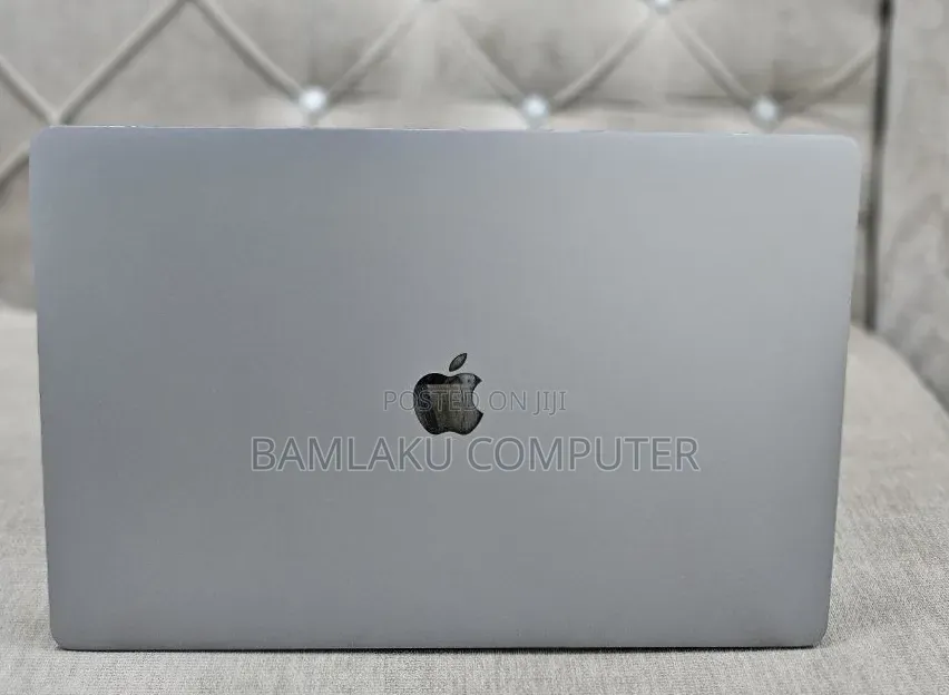 New Laptop Apple MacBook Pro 2019 32GB Intel Core i9 SSD 1T
