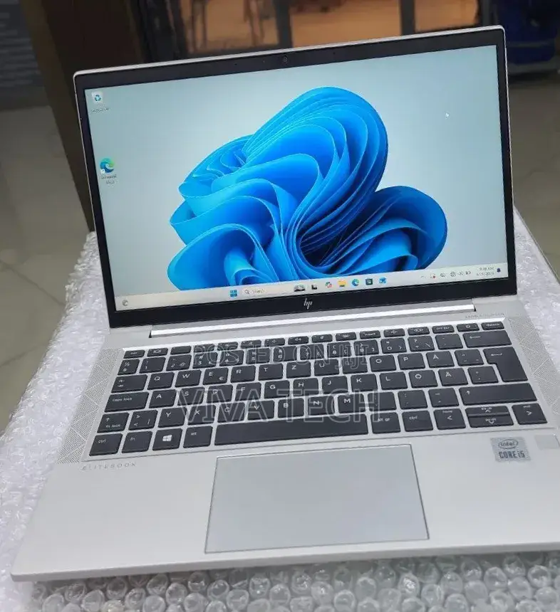 New Laptop HP EliteBook 840 G5 8GB Intel Core i5 SSD 512GB