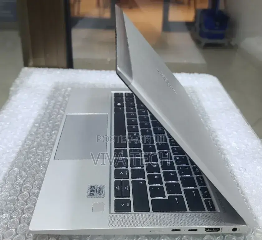 New Laptop HP EliteBook 840 G5 8GB Intel Core i5 SSD 512GB