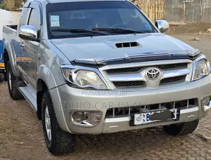 Toyota Hilux 2008 Silver