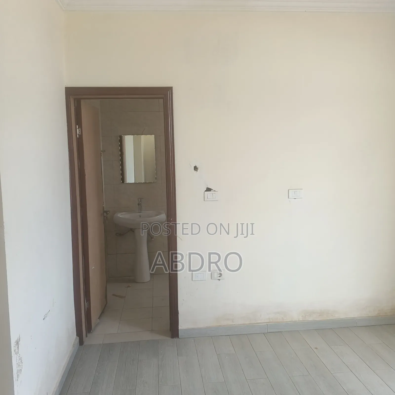 3bdrm Apartment in Abdro, Nifas Silk-Lafto for sale