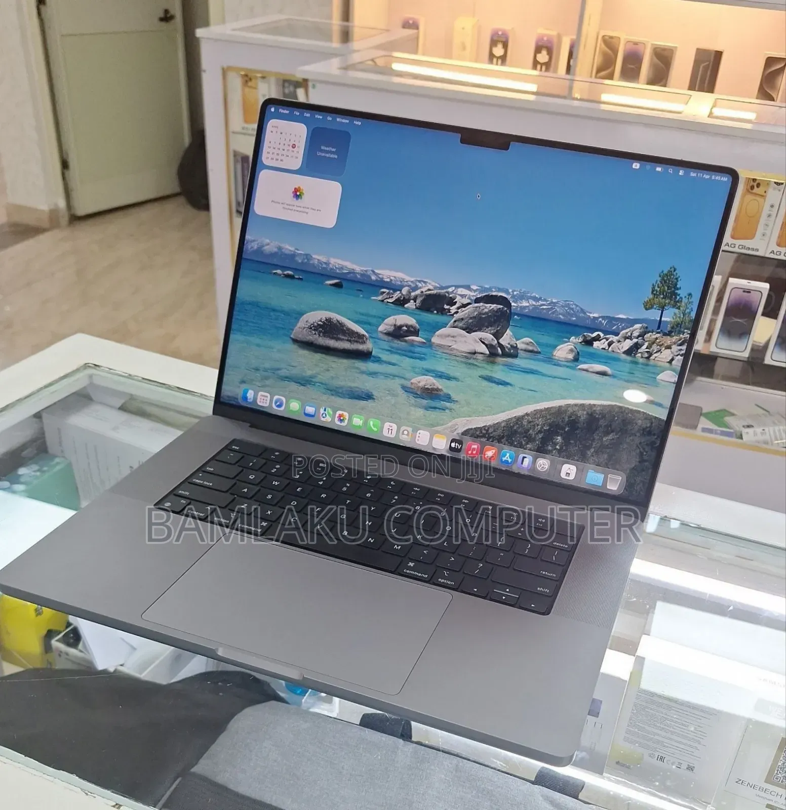 New Laptop Apple MacBook Pro 2021 M1 32GB Apple M1 Max SSD 1T