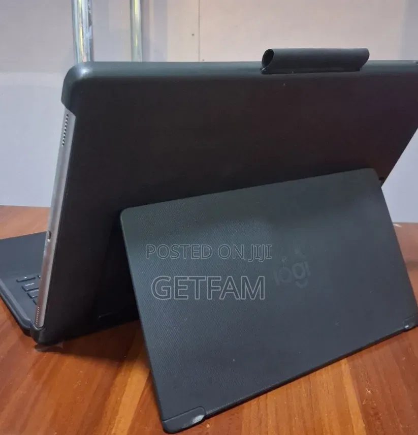 New Apple iPad Pro 256 GB Silver