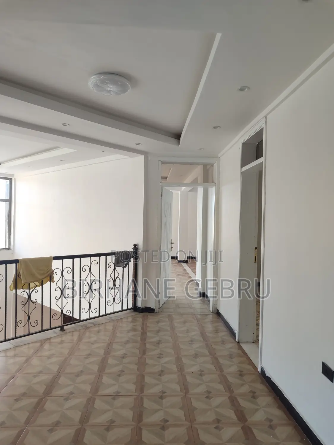 8bdrm House in G+2 House, Bole for rent