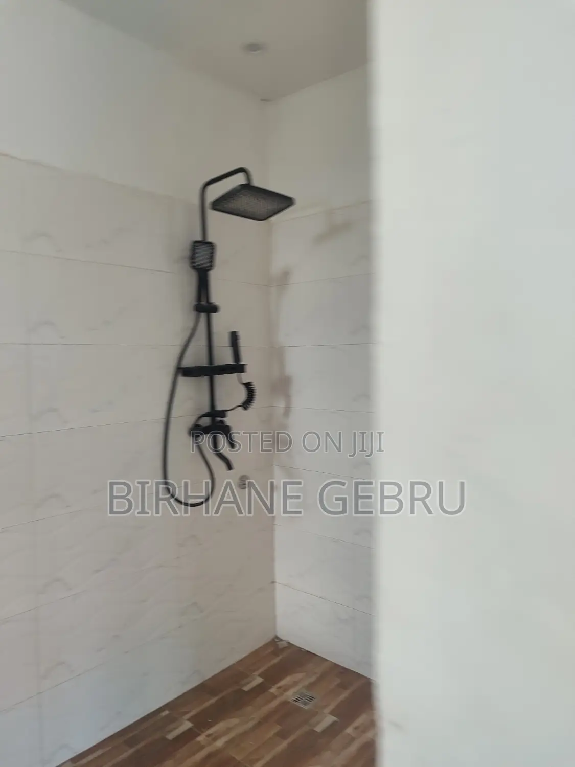 8bdrm House in G+2 House, Bole for rent