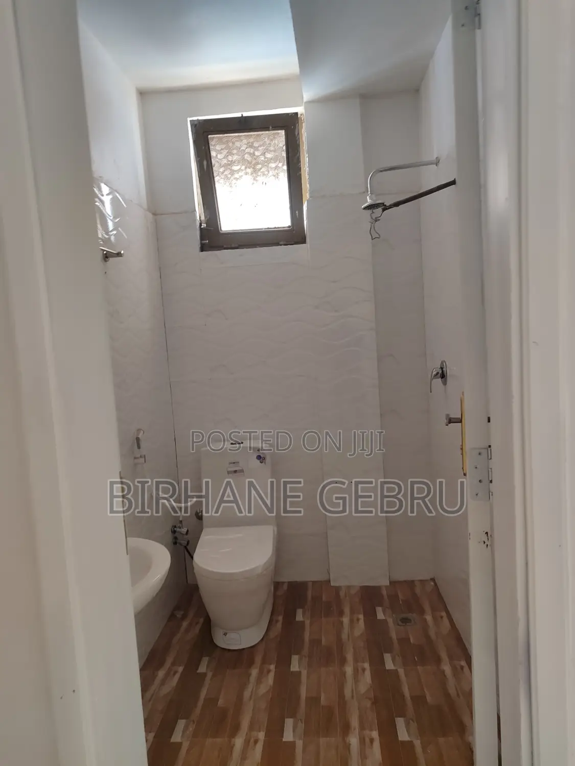 8bdrm House in G+2 House, Bole for rent