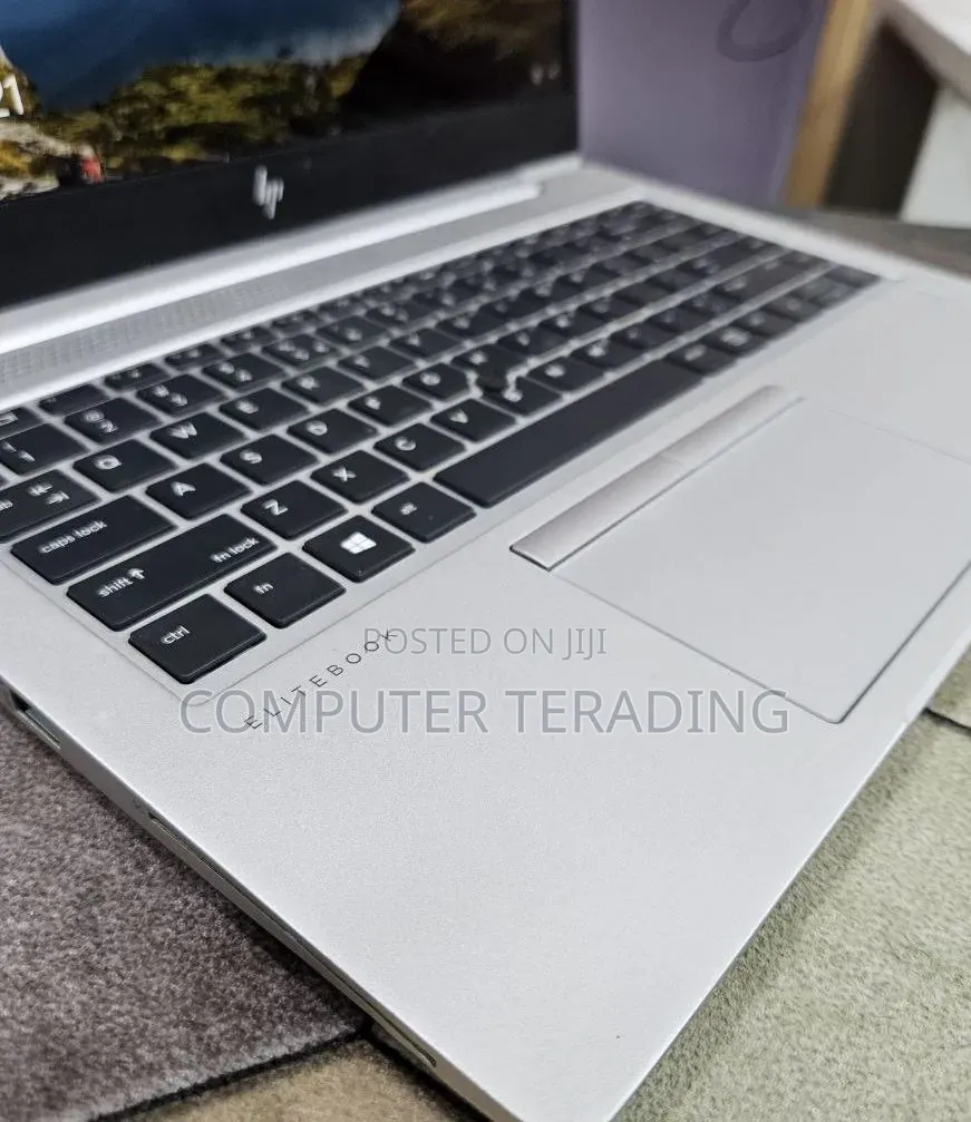 New Laptop HP EliteBook 745 G6 16GB AMD Ryzen 5 SSD 512GB