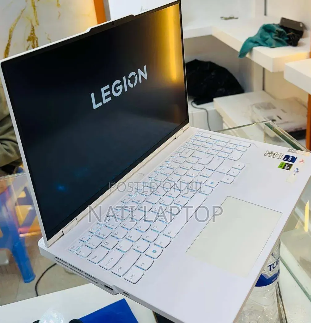 New Laptop Lenovo 16GB Intel Core i9 SSD 1T