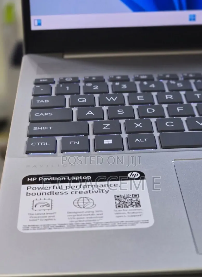 New Laptop HP 8GB Intel Core Ultra 5 SSD 512GB