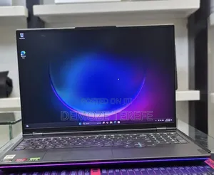 New Laptop Lenovo Legion 5 32GB AMD Ryzen 9 SSD 1T