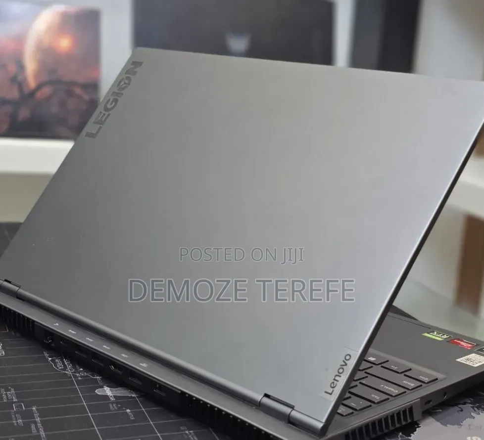 New Laptop Lenovo Legion 5 32GB AMD Ryzen 9 SSD 1T