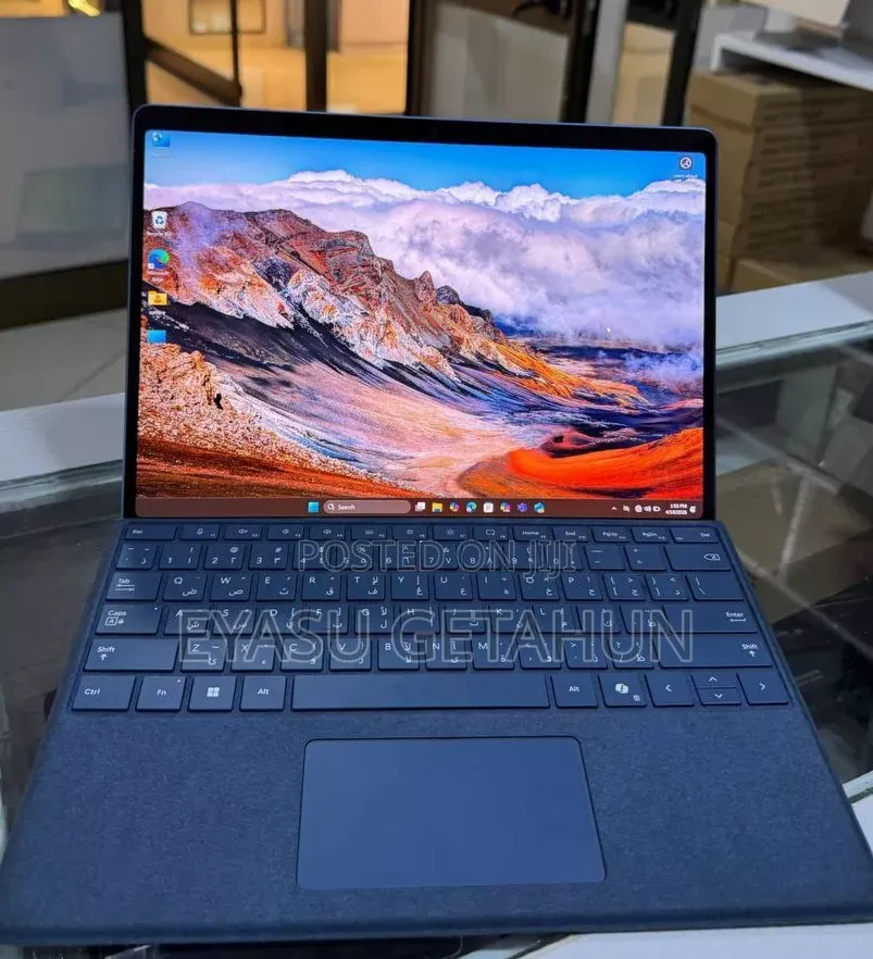 New Microsoft Surface Pro 16GB Qualcomm Snapdragon X Elite SSD 512GB