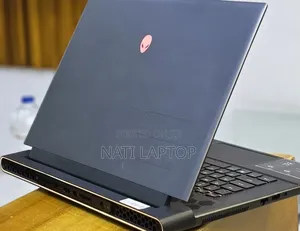 New Laptop Alienware X16 r1 16GB Intel Core i9 SSD 1T