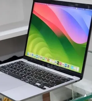 New Laptop Apple MacBook Pro 2020 8GB Intel Core i5 SSD 512GB