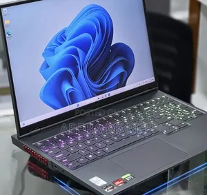 New Laptop Lenovo Legion 7 16GB AMD Ryzen 9 SSD 1T