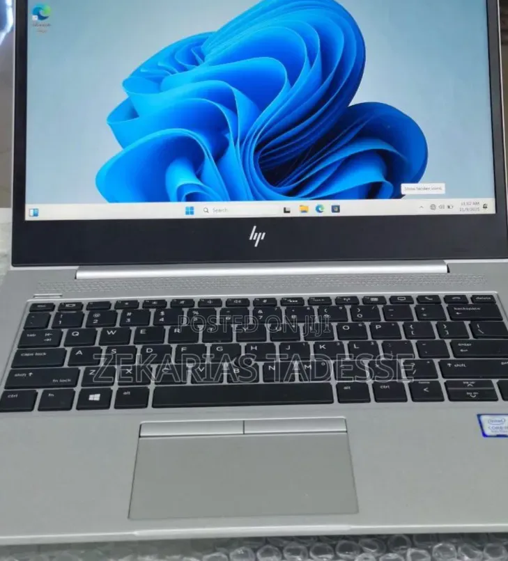 New Laptop HP EliteBook 830 G5 16GB Intel Core i5 SSD 256GB