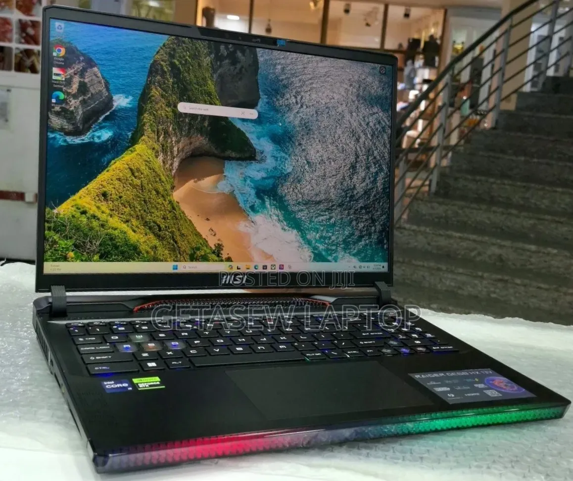 New Laptop MSI 32GB Intel Core i9 SSD 1T