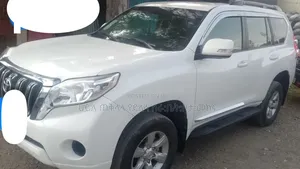 Toyota Land Cruiser Prado 2016 Off white
