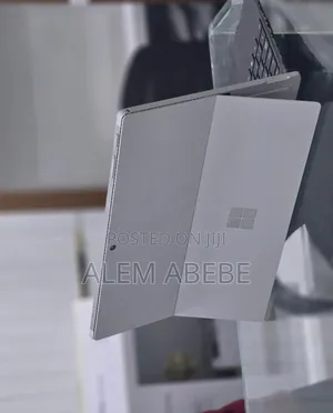 New Laptop Microsoft Surface Pro 3 8GB Intel Core i7 SSD 256GB